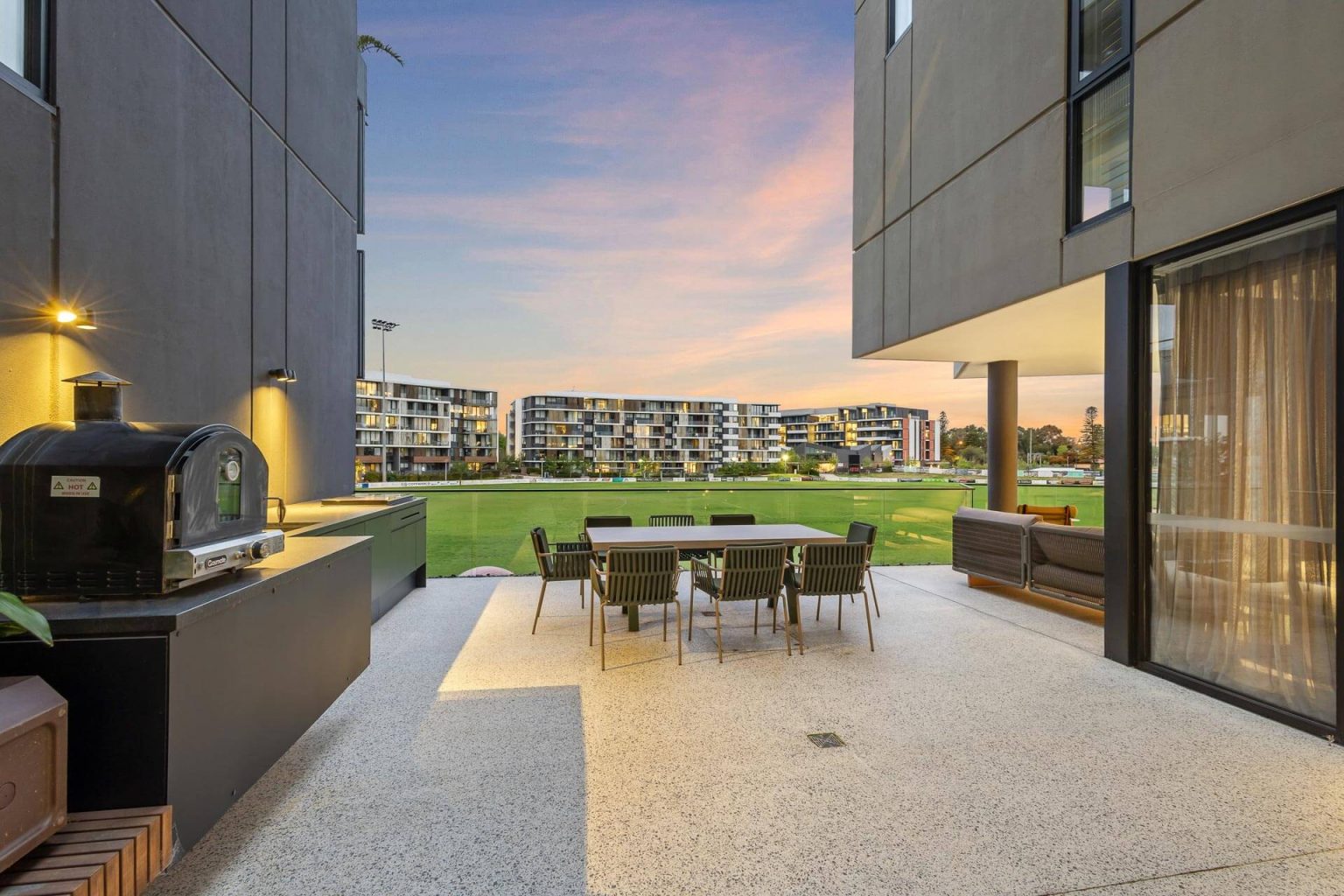 WEB 205 5 Davies Road Claremont 32