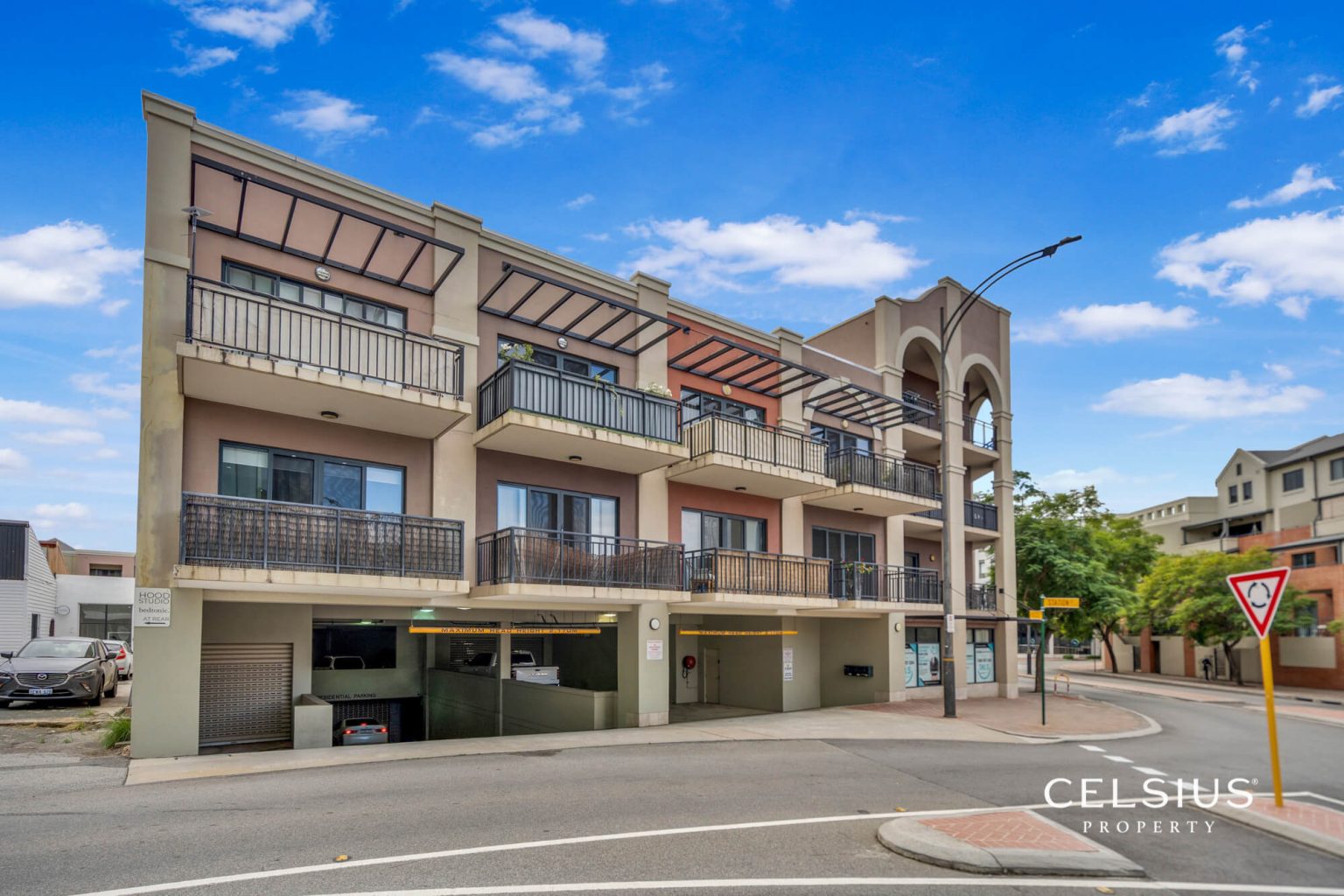 WEB 90-1 Station Street, Subiaco 36
